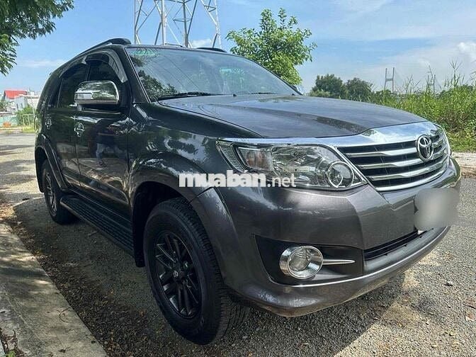 Toyota Fortuner 2015 2.7V 4x4 - 130 km