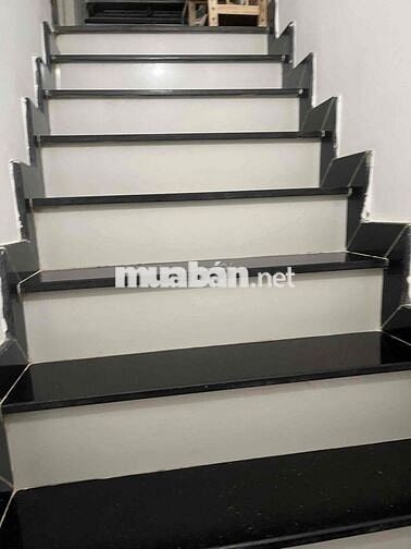 Bán nhà hẻm xe hơi, trung tâm Quận 11