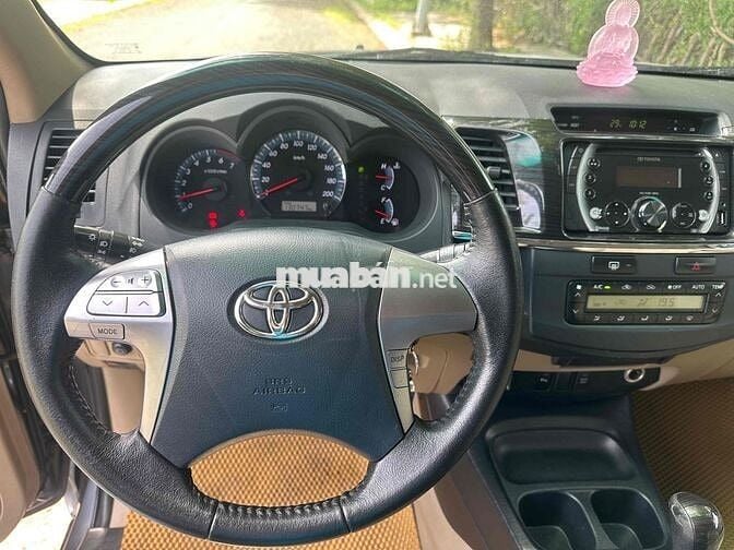 Toyota Fortuner 2015 2.7V 4x4 - 130 km