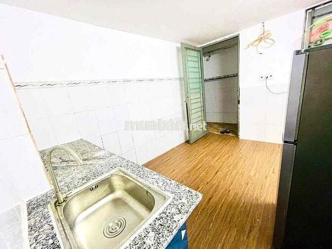 CÒN TRỐNG CĂN 1 PHÒNG FULL NỘI THẤT NGAY BẾN XE MIỀN TÂY