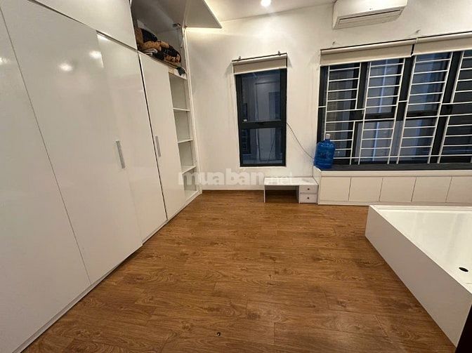 Chính chủ bán nhà 5 tầng Xuân Đỉnh 31m², full nội thất sổ đỏ 7,8 tỷ Chính chủ bán nhà 5 tầng Xuân Đỉnh 31m², full nội thất sổ đỏ 7,8 tỷ