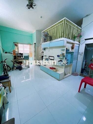cho thuê Ehome4 tầng trệt , 40,3m2 ,nhà trống ,giá 4tr/1thang.
