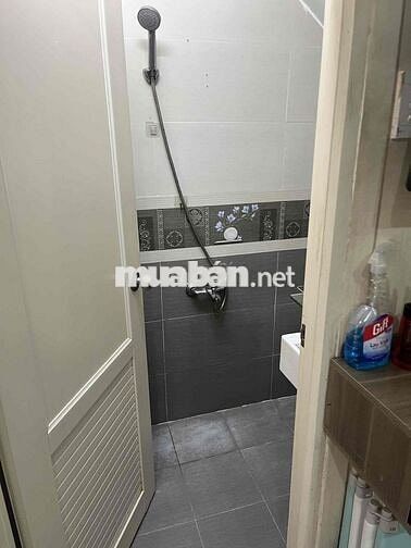 Bán nhà hẻm xe hơi, trung tâm Quận 11