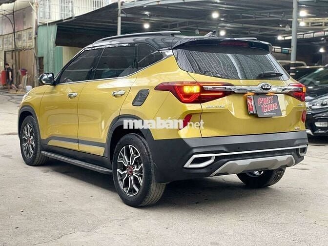 Kia Seltos 2021 Luxury 1.4 Turbo,màu vàng,48000 km
