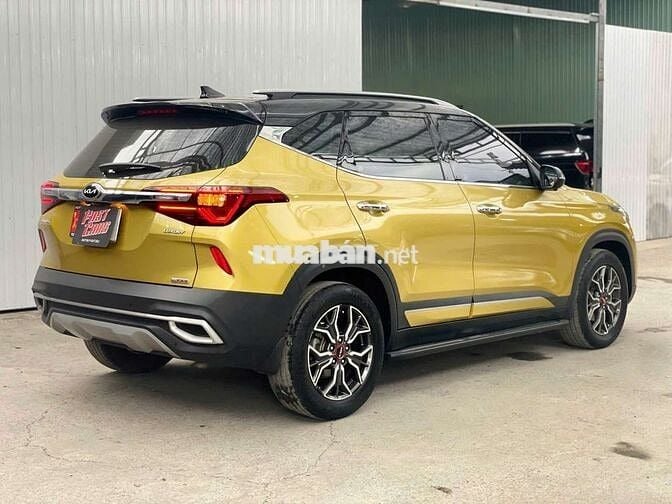 Kia Seltos 2021 Luxury 1.4 Turbo,màu vàng,48000 km