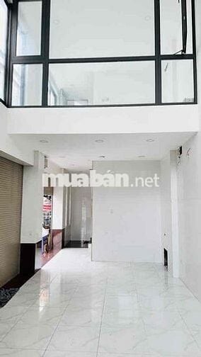 CĂN GÓC 2 MẶT TIỀN - XE TẢI TRÁNH - THANG MÁY - NHÀ MỚI ĐẸP - KINH DO