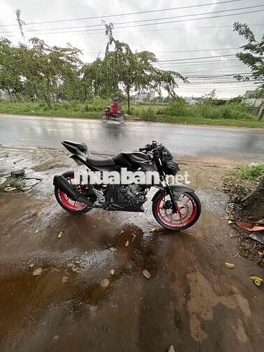 Gsx S150 gl Satria raider.