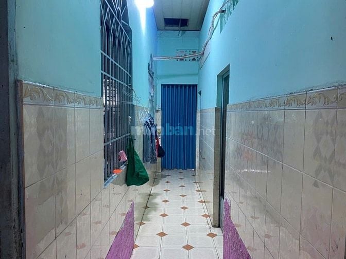 Chính chủ cần bán nhà cấp 4, gần Chùa Hoằng Pháp, sổ hồng riêng