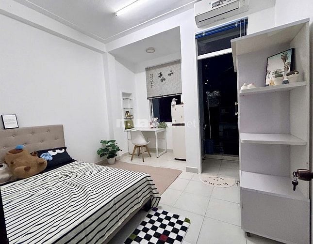 CC cho thuê CHDV trung tâm Q3, đầy đủ NT, giờ giấc tự do.