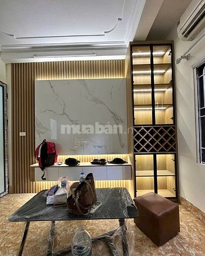 Nhà 5tầng Ngõ Phố Văn Cao, sát Hồ Tây Nhà 5tầng Ngõ Phố Văn Cao, sát Hồ Tây