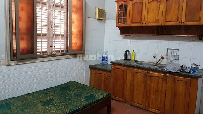 Phòng trọ nhà bê tông 12m2 tại Lạc Trung, không ở cùng chủ