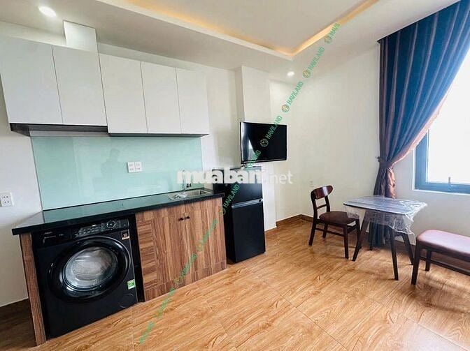 Studio mới 100%, 38m2, chỉ 7tr5, có dịch vụ dọn phòng, cửa sổ thoáng