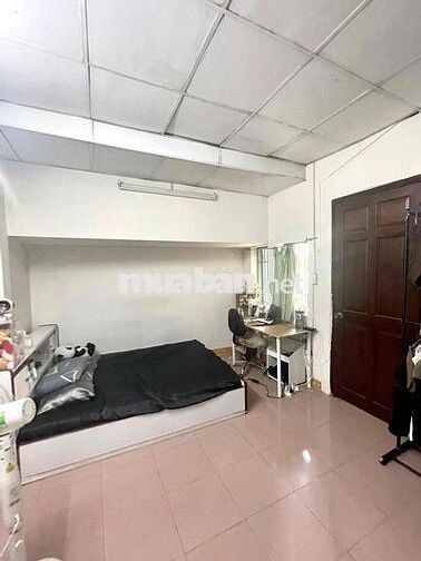 Tìm 1 nữ ở ghép Hàng Xanh, Bình Thạnh