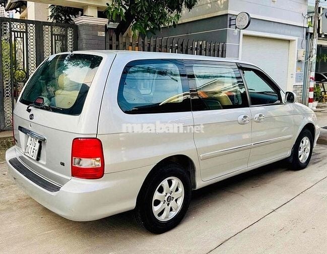 Kia Carnival 2006 GS 2.5 MT - 98000 km