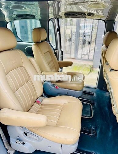 Kia Carnival 2006 GS 2.5 MT - 98000 km
