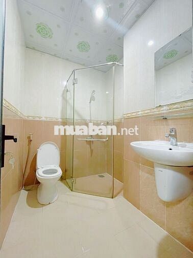CĂN HỘ DỊCH VỤ QUẬN 7 MẶT TIỀN ĐƯỜNG LÊ THỊ CHỢ