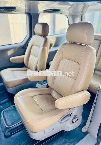 Kia Carnival 2006 GS 2.5 MT - 98000 km