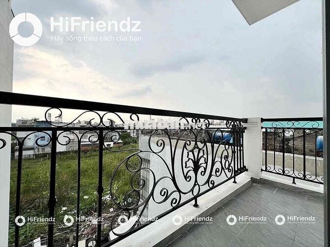 PHÒNG BANCOL CỬA SỔ FULL NỘI THẤT GẦN ĐẠI HỌC NGUYỄN TẤT THÀNH