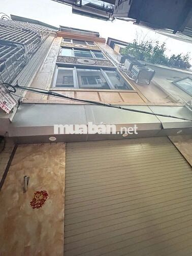 Hiếm - Nhà Dân Xây 40m2 x 4 Tầng Ngọc Thụy, 4 ngủ  – 6.x tỷ