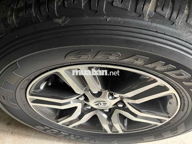 Toyota Fortuner 2020 2.4AT 4x2  - 62000 km