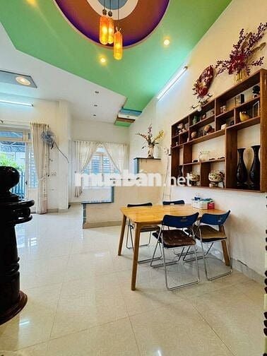 Nhà mê kiên cố hẻm nguyễn công trứ