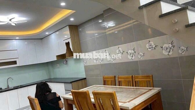 Cho thuê nhà 5PN hẻm oto đường Lê Lợi ở hoặc kinh doanh