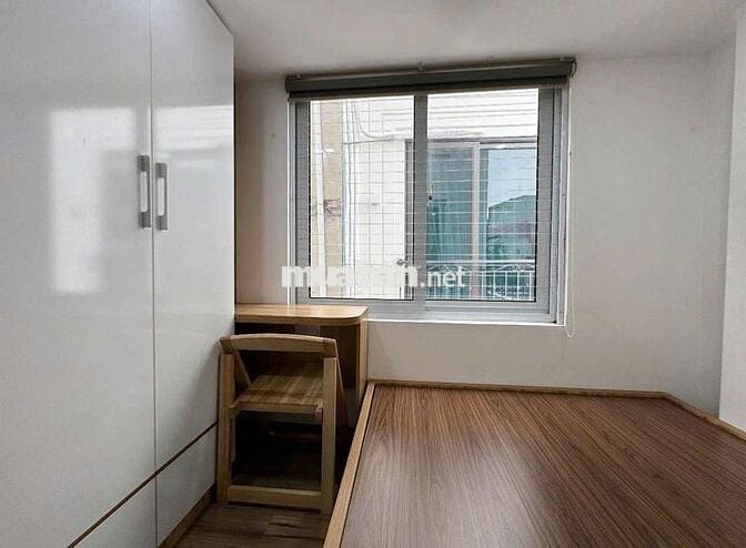 GẦN HỒ TÂY LĂNG BÁC TRỐNG PHÒNG 2 NGỦ FULL NỘI THẤT KHÔNG GIAN THOÁNG