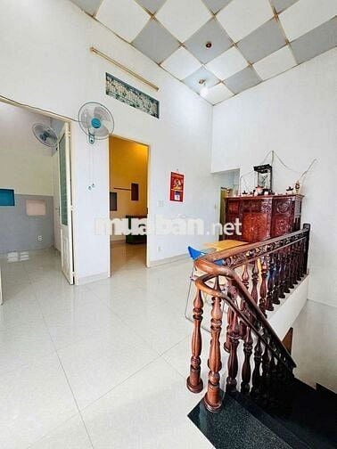 Nhà mê kiên cố hẻm nguyễn công trứ