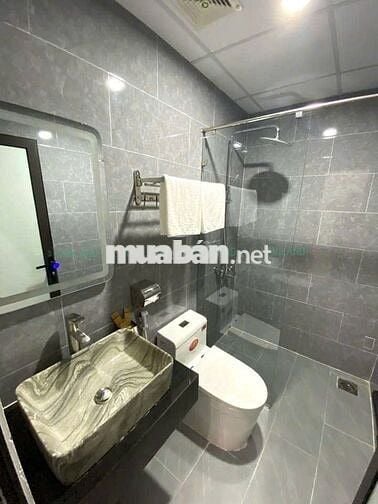 1BR 40m2 chỉ 7tr5 tại cầu Rồng, dọn phòng mỗi tuần.