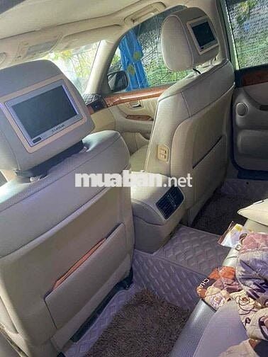 Lexus LX2025 - 140000 km