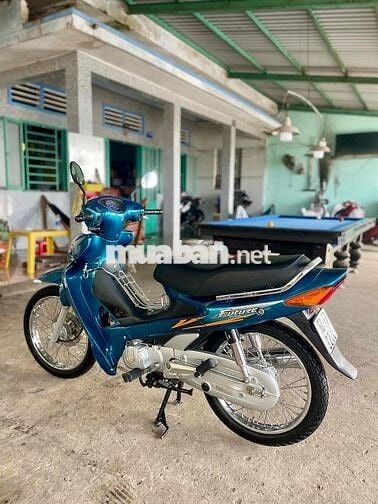 Future 1 tứ quý