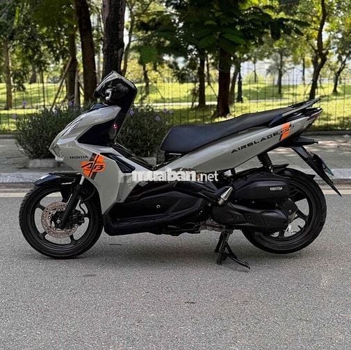 Airblead 125 dk2022 👉Hỗ trợ góp từ 18 tuổi trở lên