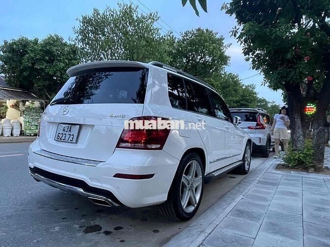 Mercedes Benz GLK Class 2013 250 AMG 4MATIC