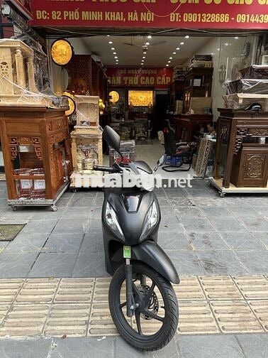 Chính chủ bán vision đen sần sport