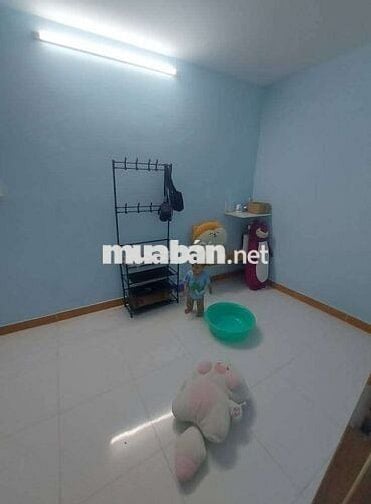 Phòng trọ giờ giất tự do, có sẵn máy lạnh