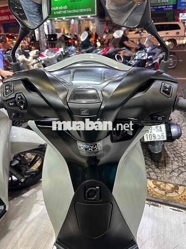 SH 160 ABS 10/2024 XXM odo lướt 4.200km.BSTP 1 chủ