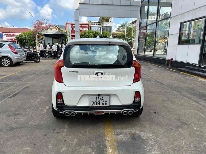 Kia Morning 2015 1.25 MT mua về chỉ việc chạy