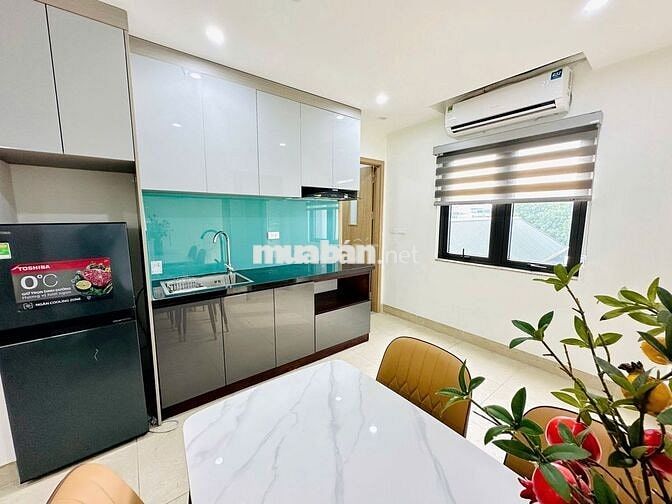 CHO THUÊ 2 PHÒNG NGỦ BAN CÔNG SIÊU RỘNG 70M2 NGAY LÁNG CẦU GIẤY