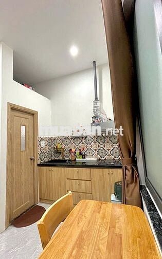 🥰CĂN HỘ STUDIO - CÓ BAN CÔNG - TRUNG TÂM THÀNH PHỐ - GẦN SÂN BAY
