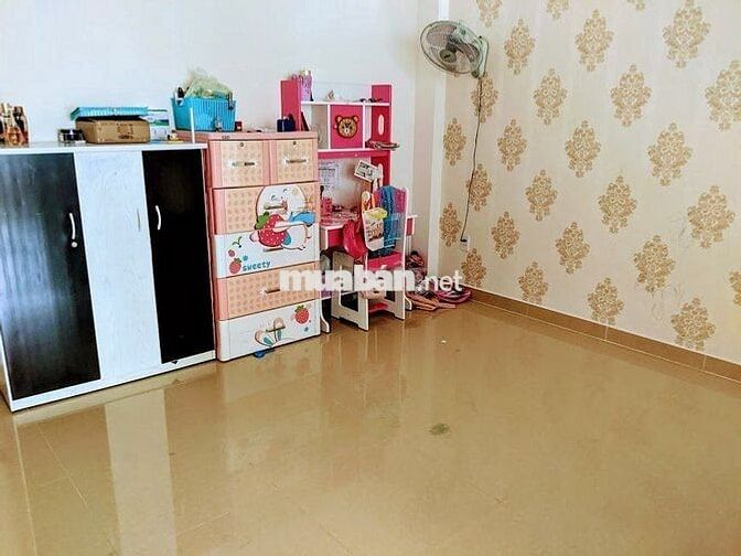 Nhà HXM Yên Đỗ. P.1. Bình Thạnh 3.2x11.5m. 1 tầng; 2PN 3WC; 16tr