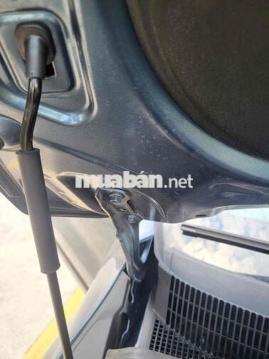 Kia Carnival 2022 2.2D Luxury 8 chỗ - 5000 km