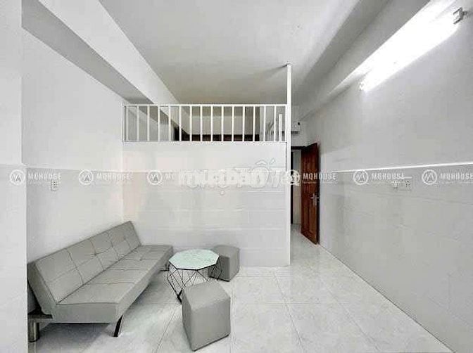 Duplex 30m2 full nội thất, phòng mới, nhà xe rộng rãi, giờ giấc tự do