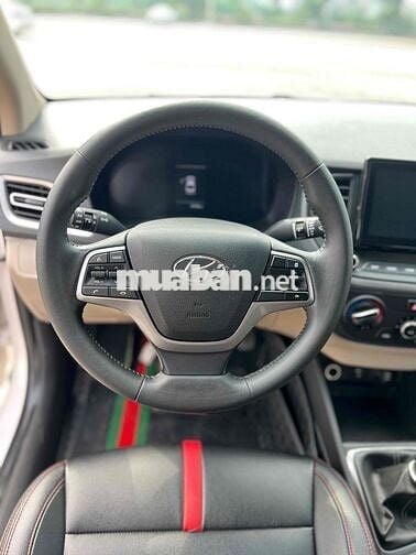 Hyundai Accent 2024 1.4 MT - 24000 km
