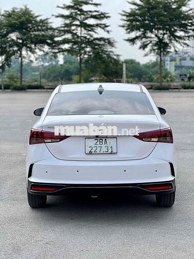 Hyundai Accent 2024 1.4 MT - 24000 km