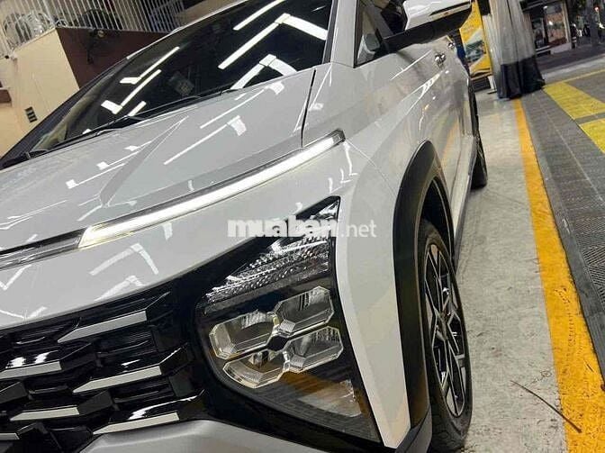 Hyundai Santa Fe 2019 2.2D Premium - 1200 km