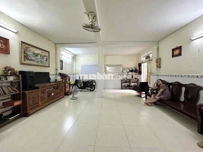 NHÀ HIẾM GẦN CHỢ BÀ CHIỂU – LÊ VĂN DUYỆT – 64M² (5.5x11.7)