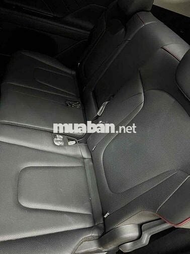 Hyundai Santa Fe 2019 2.2D Premium - 1200 km