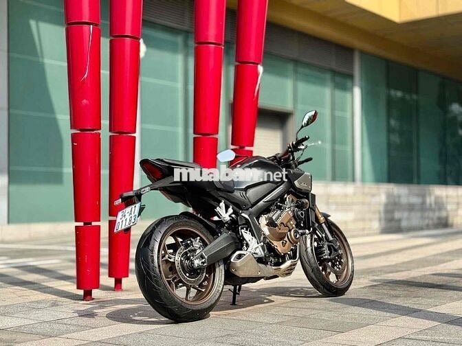 Honda CB 650R 2025 Eclutch