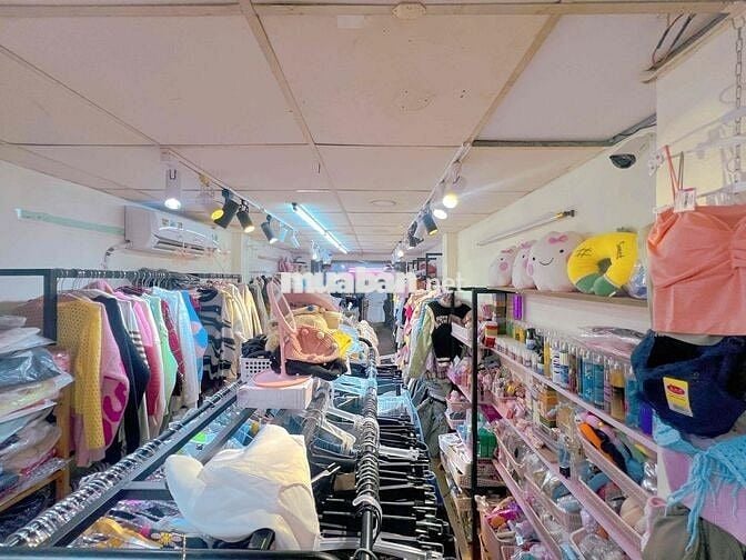 Cho thuê mặt tiền đường Minh Phụng 32m2 nở hậu