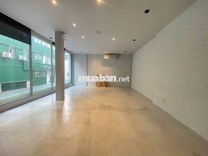 🍃Mặt Tiền Ngay Sư Vạn Hạnh🍃NGANG 10M🍃4 TẦNG🍃160M2 Diện Tích Sử Dụng